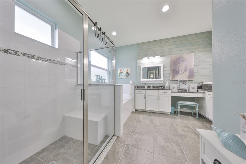 511 Winterside Drive Apollo Beach, FL 33572 - Photo 15 of 72