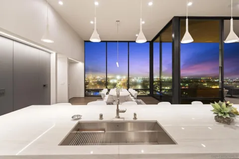 $5,995,000 | 2035 Evergreen Street, San Diego, CA 92106