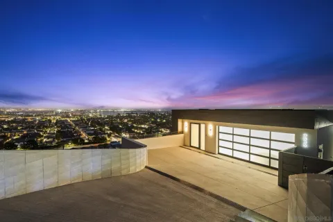 $5,995,000 | 2035 Evergreen Street, San Diego, CA 92106