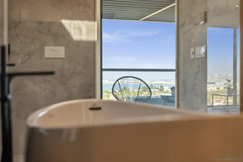 $5,995,000 | 2035 Evergreen Street, San Diego, CA 92106