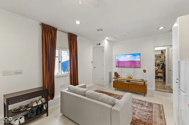 $450,000 | 131 East 36th Street, Indianapolis, IN 46205