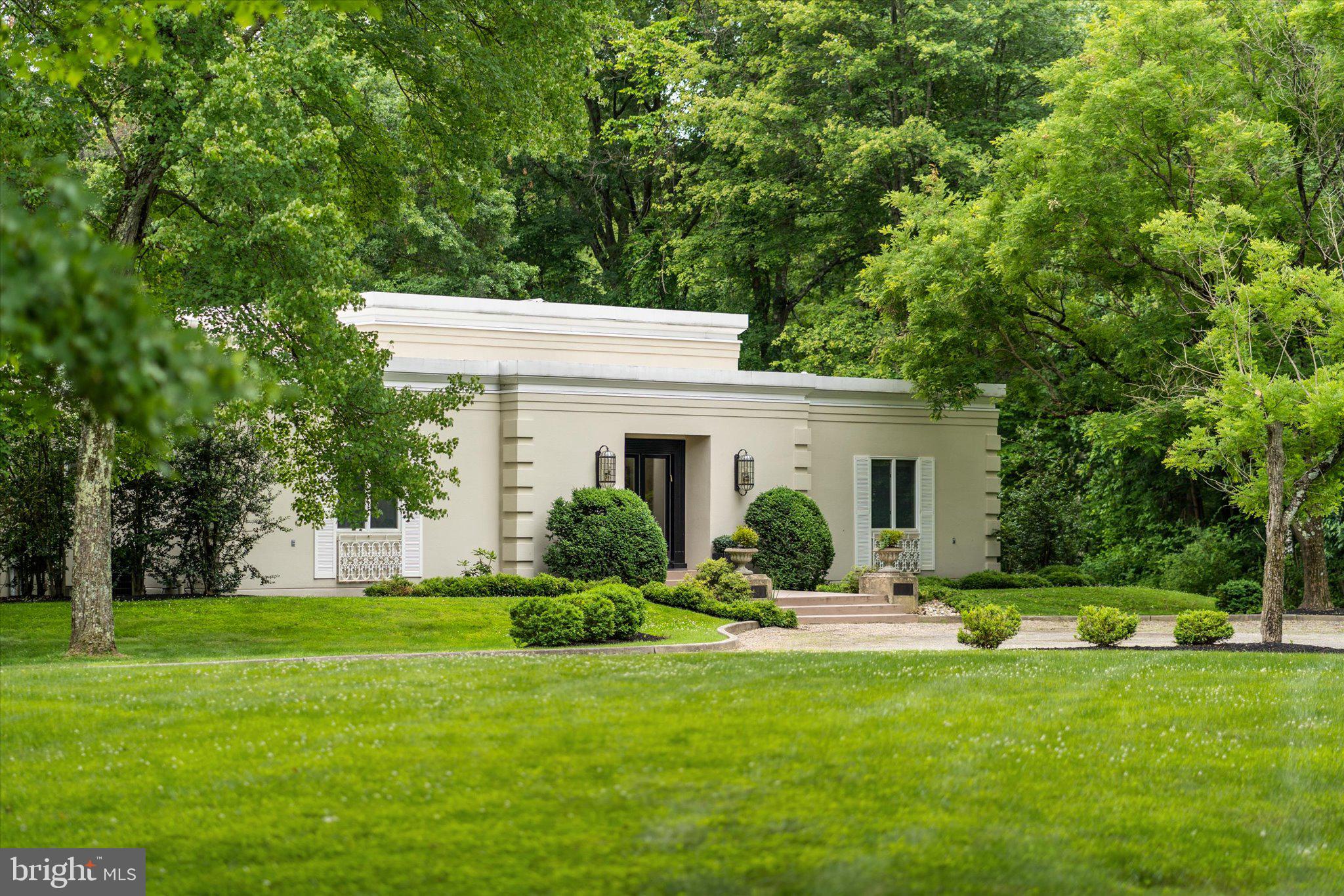 671 Rosedale Road Princeton, NJ 08540 - Photo 3 of 37