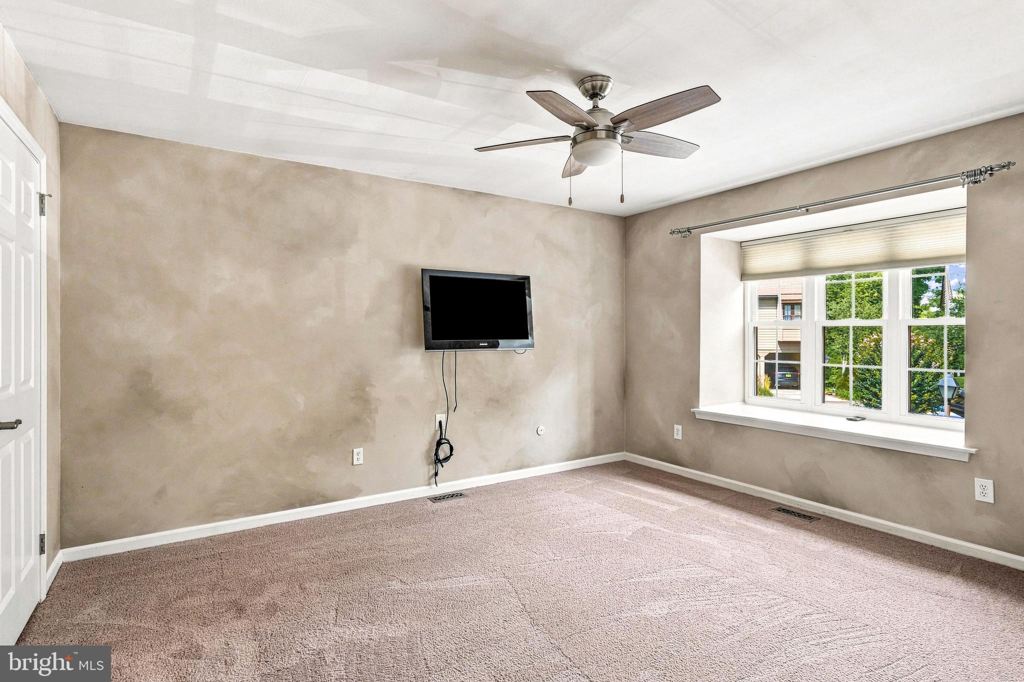 131 Kings Croft Drive Cherry Hill, NJ 08034 - Photo 22 of 38 Gallery Image 22