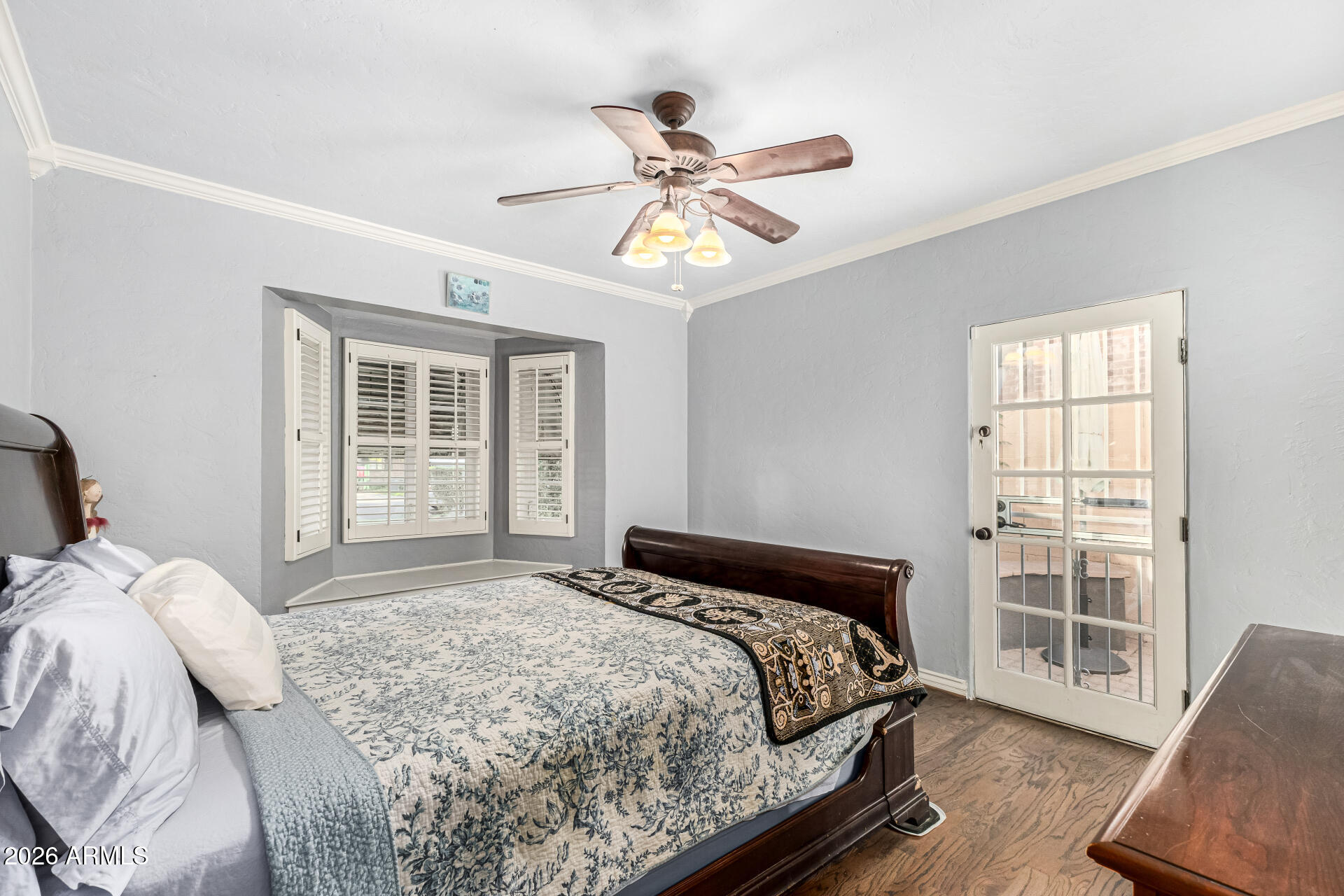 334 West Roma Avenue Phoenix, AZ 85013 - Photo 22 of 51 a bedroom with a bed and a window