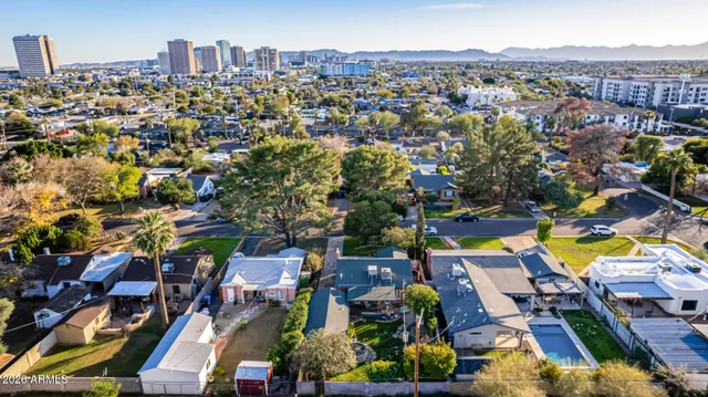 $525,000 | 334 West Roma Avenue, Phoenix, AZ 85013