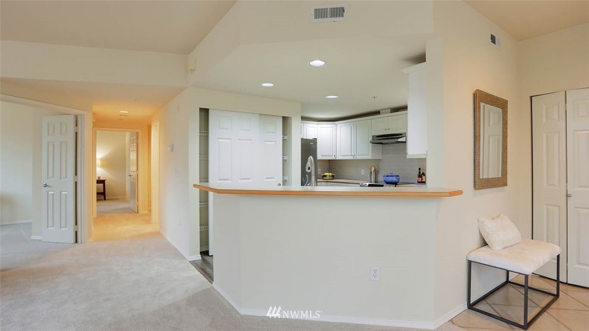 402 South 47th Street, Unit A Renton, WA 98055 - Photo 14 of 28