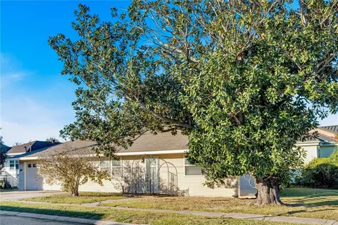 $250,000 | 3501 Derbigny Street, Metairie, LA 70001