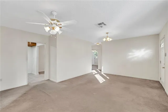 $250,000 | 3501 Derbigny Street, Metairie, LA 70001