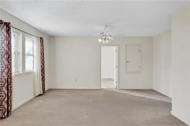 $250,000 | 3501 Derbigny Street, Metairie, LA 70001