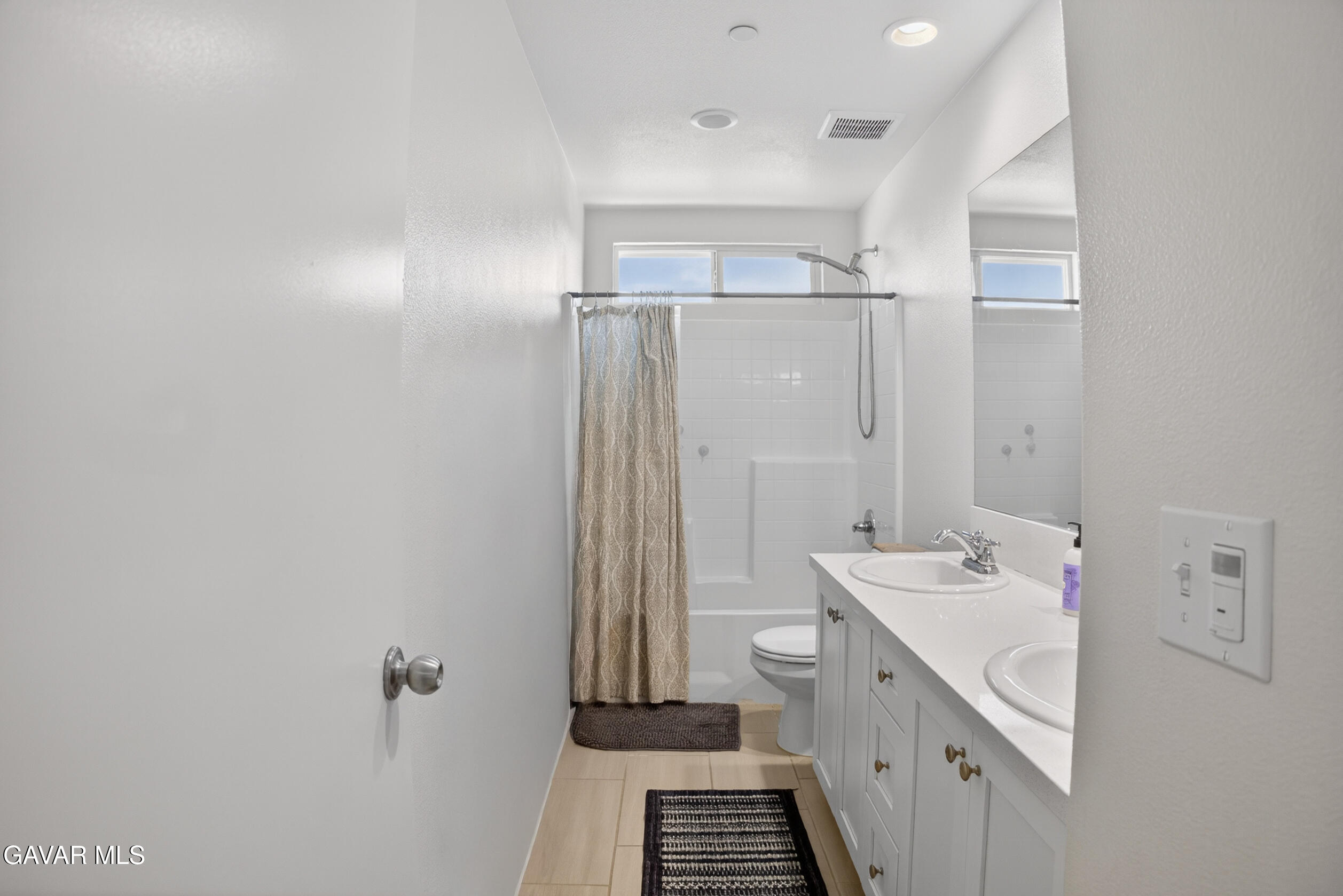 3120 Via Bella Rosa Avenue Rosamond, CA 93560 - Photo 26 of 54 DSC_0731