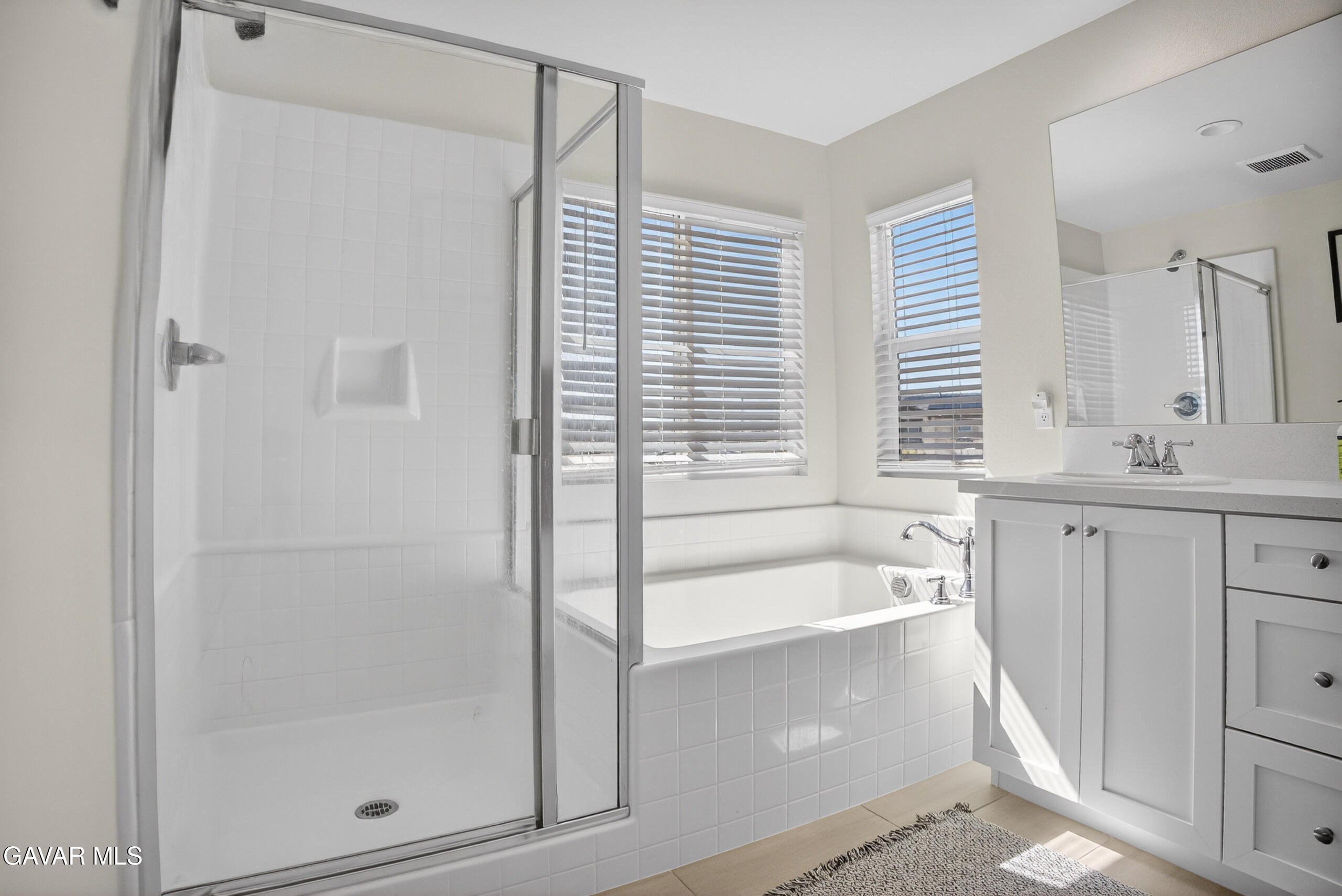 3120 Via Bella Rosa Avenue Rosamond, CA 93560 - Photo 35 of 54 DSC_0785