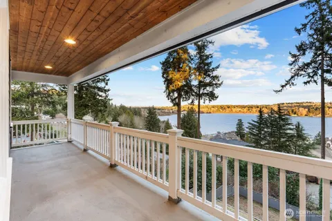$3,495,000 | 8411 Northeast 110th Place, Kirkland, WA 98034