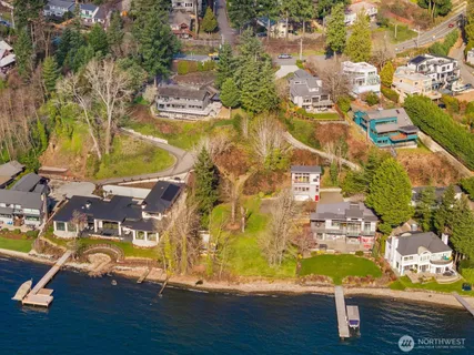 $3,495,000 | 8411 Northeast 110th Place, Kirkland, WA 98034