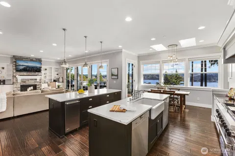 $3,495,000 | 8411 Northeast 110th Place, Kirkland, WA 98034