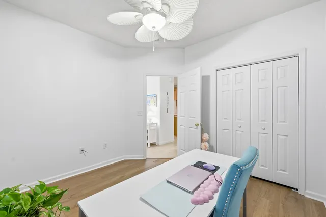 $250,000 | 5870 Longwood Drive, Unit 203, Murrells Inlet, SC 29576