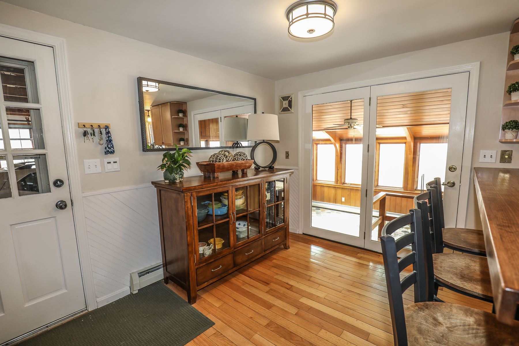 383 Middle Road Dover, NH 03820 - Photo 7 of 18