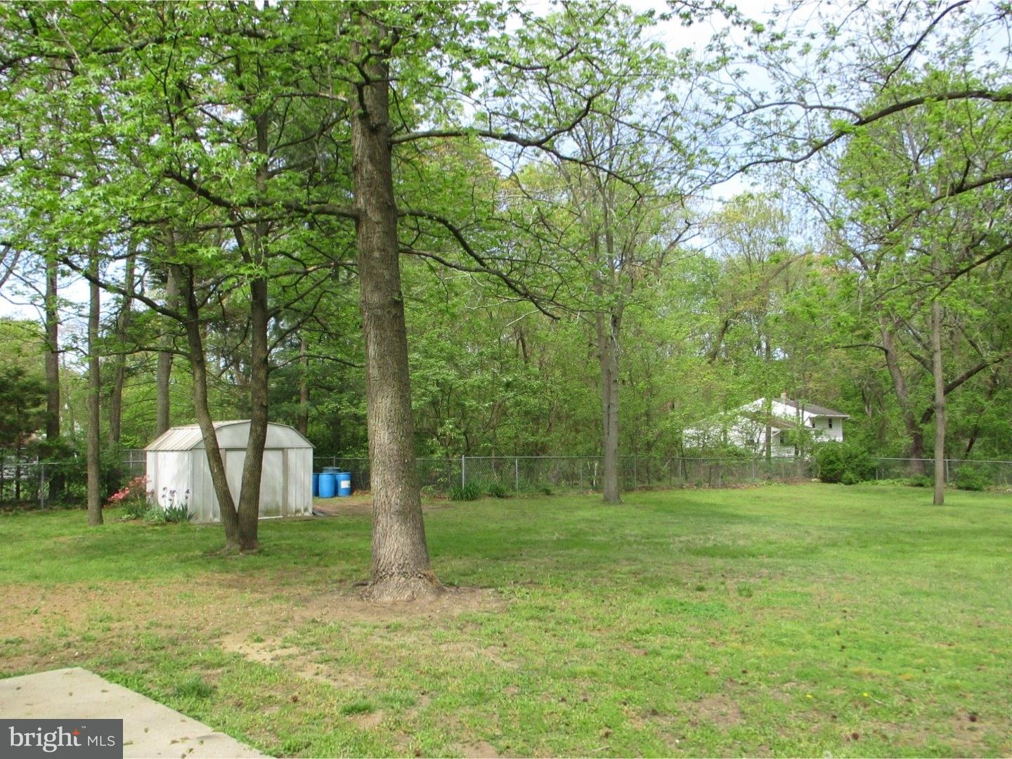 203 Highland Road Deptford, NJ 08096 - Photo 5 of 18 Gallery Image 5