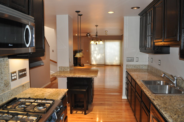 1501 Topp Lane, Unit B Glenview, IL 60025 - Photo 7 of 25