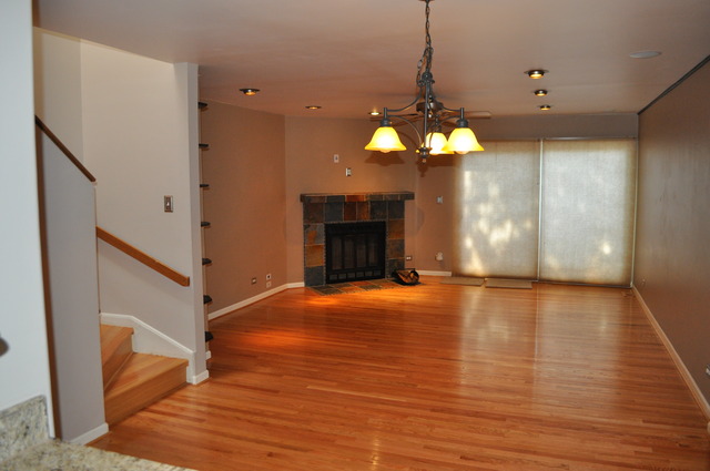 1501 Topp Lane, Unit B Glenview, IL 60025 - Photo 8 of 25