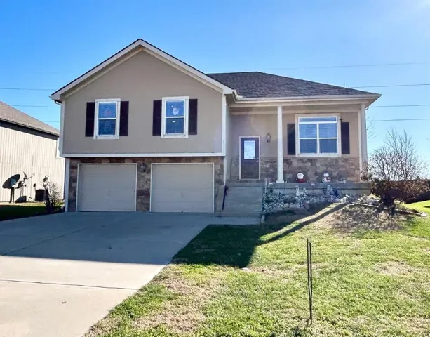 $345,000 | 4913 22nd Street, Leavenworth, KS 66048