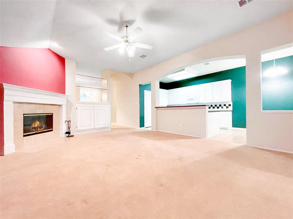 2712 Hereford Road Denton, TX 76210 - Photo 13 of 36
