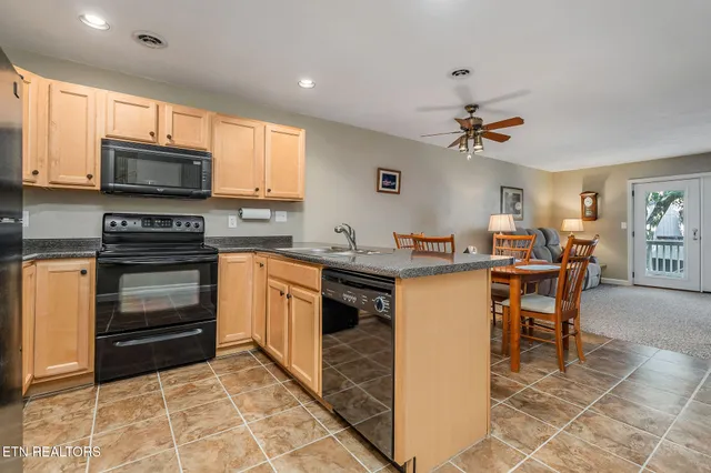 $215,000 | 38 Lakeshore Lane, Unit 47, Crossville, TN 38558