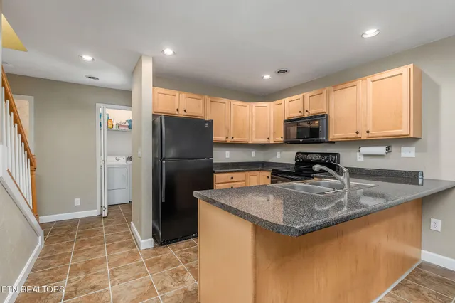 $215,000 | 38 Lakeshore Lane, Unit 47, Crossville, TN 38558