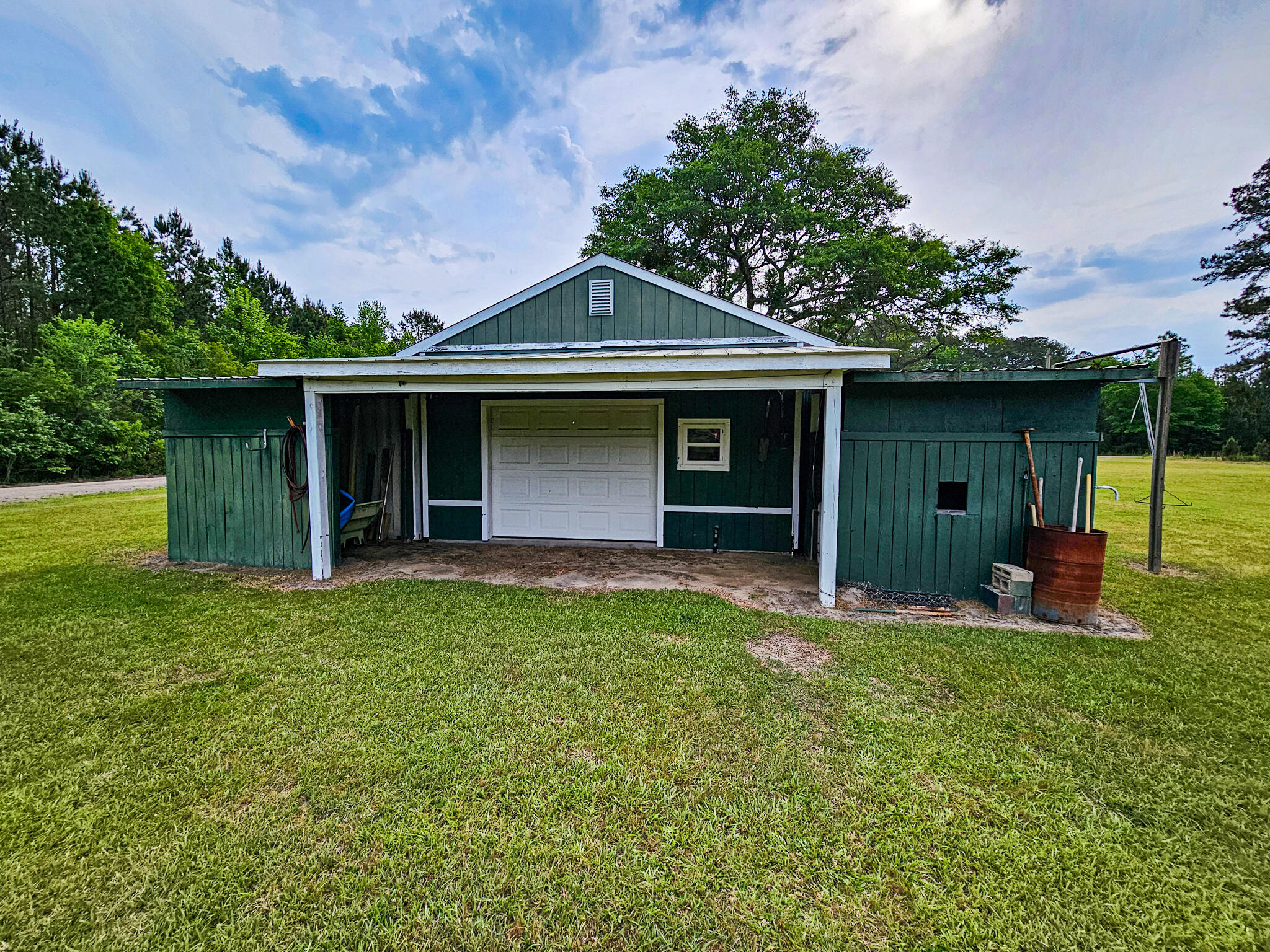 2986 Old Buckhead Road Branchville, SC 29432 - Photo 15 of 48 20250423_094408