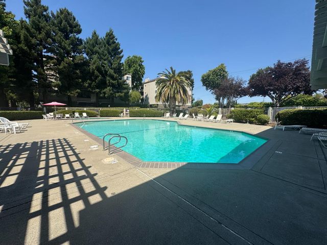 $440,000 | 1256 Stanhope Lane, Unit 254, Hayward, CA 94545