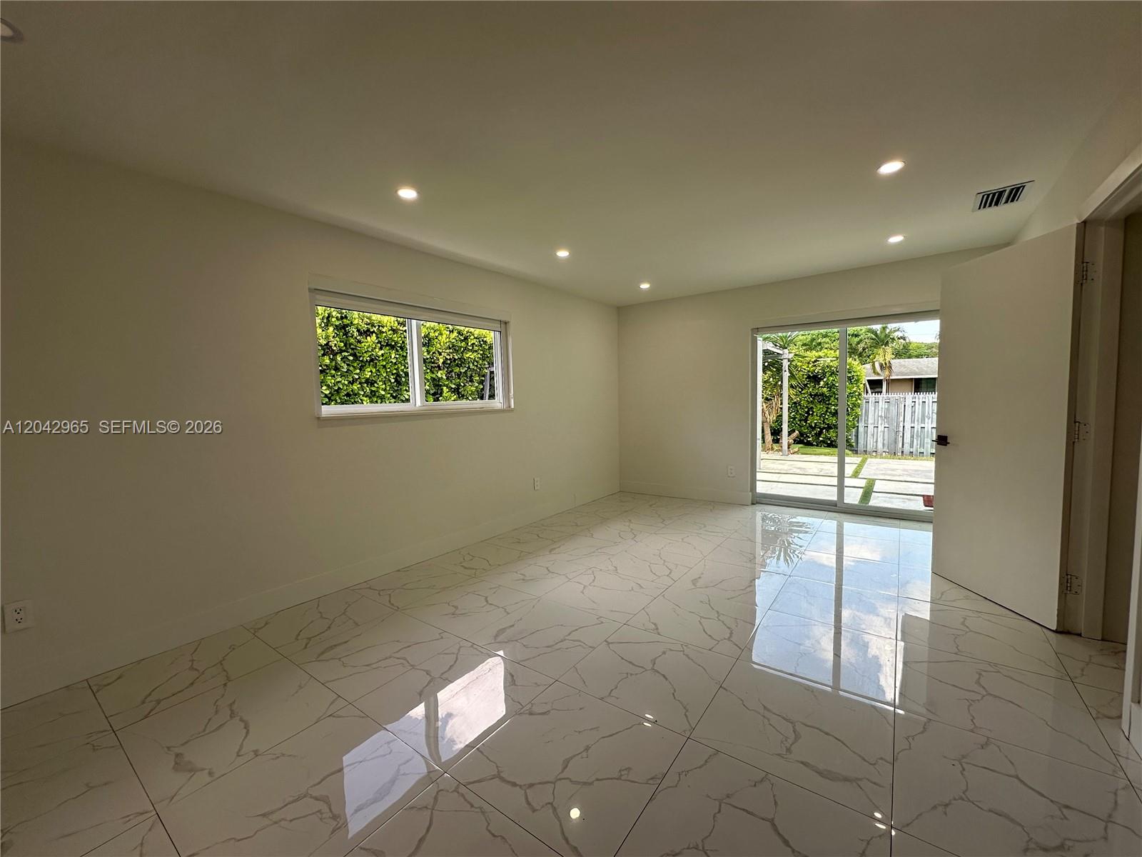 10010 Southwest 162nd Street Miami, FL 33157 - Photo 12 of 31