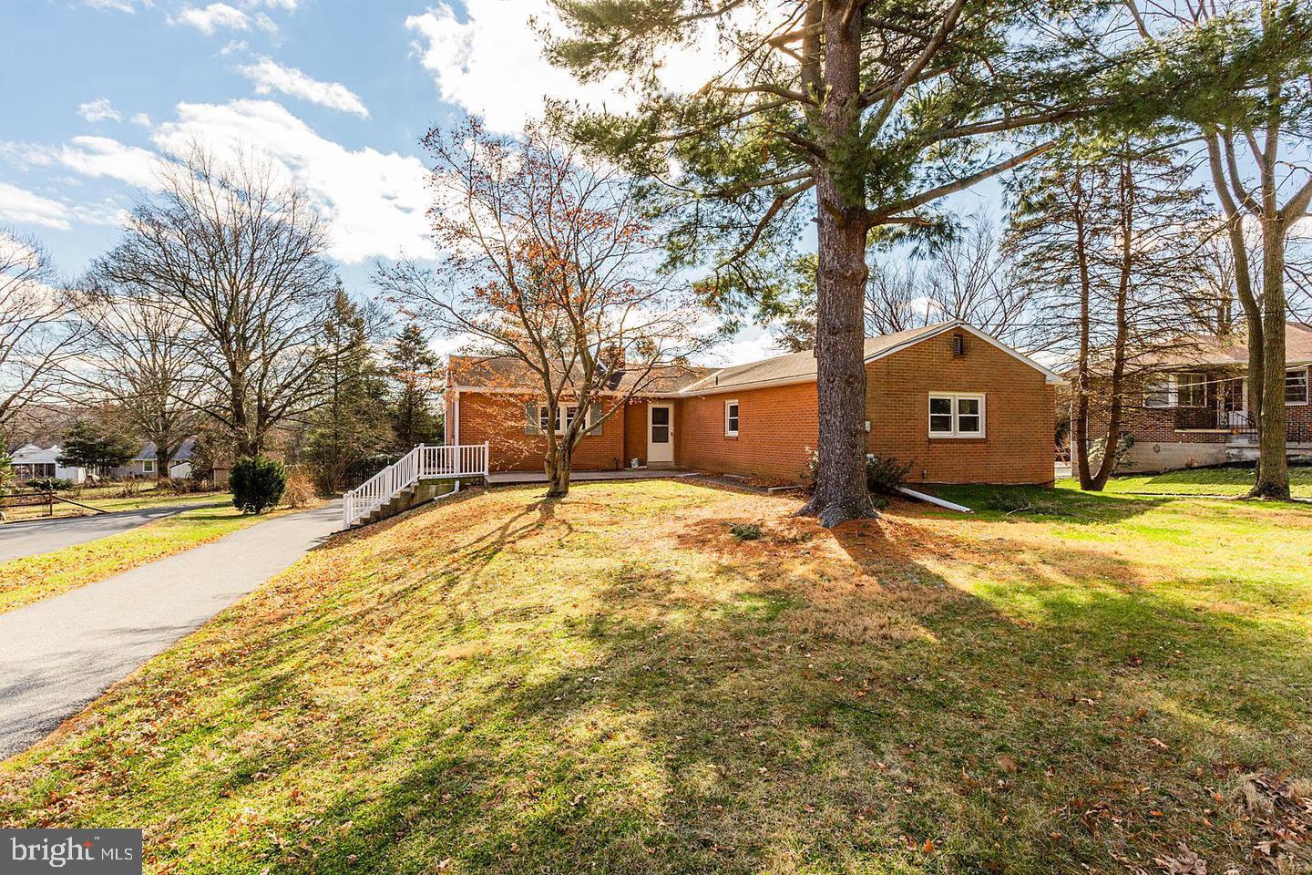 130 Delp Road Lancaster, PA 17601 - Photo 1 of 49 Gallery Image 1