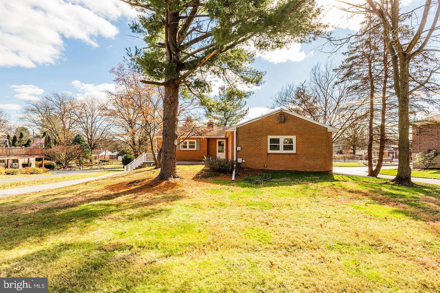 130 Delp Road Lancaster, PA 17601 - Photo 2 of 49 Gallery Image 2