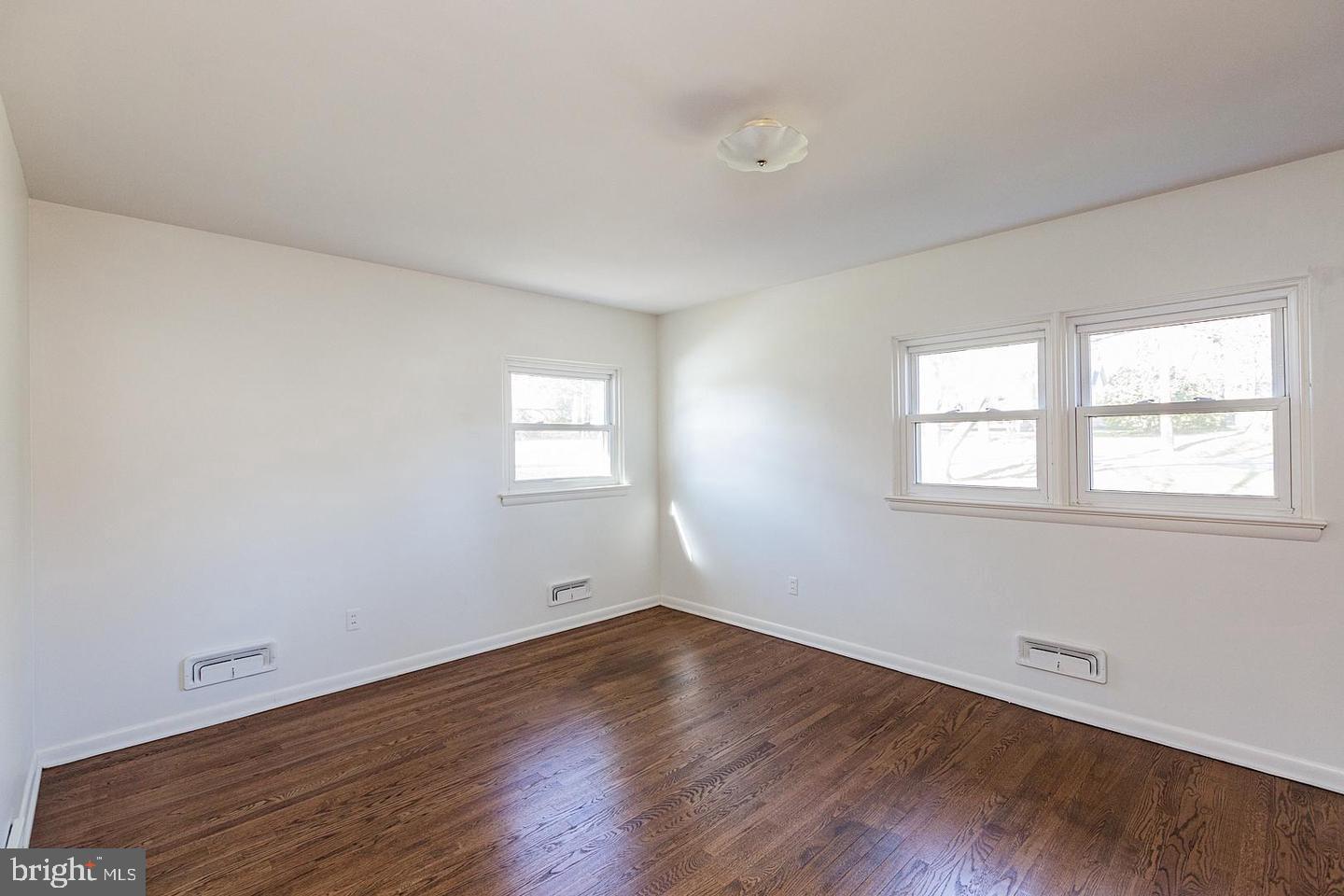 130 Delp Road Lancaster, PA 17601 - Photo 21 of 49 1st Main floor bedroom with hardwood flooring.