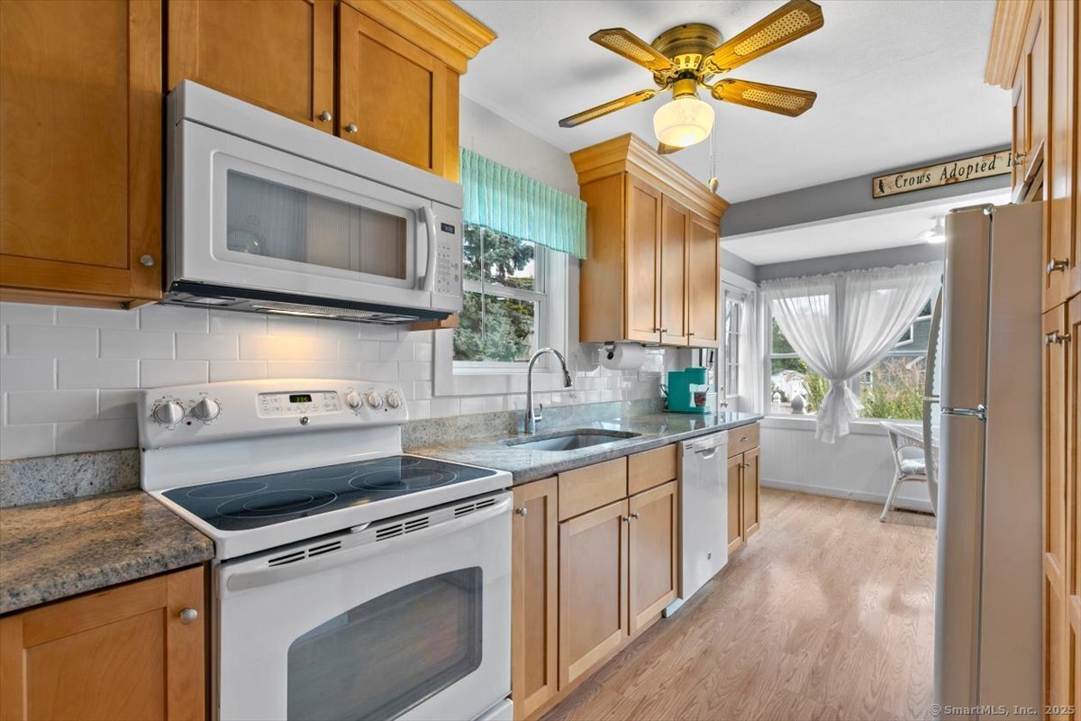 83 Underhill Road Milford, CT 06460 - Photo 13 of 40