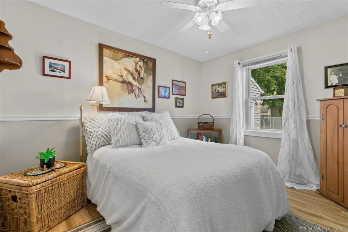 83 Underhill Road Milford, CT 06460 - Photo 18 of 40