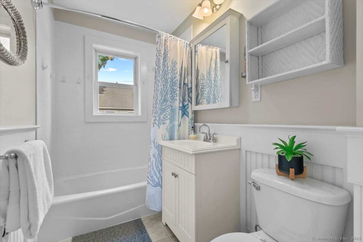 83 Underhill Road Milford, CT 06460 - Photo 22 of 40