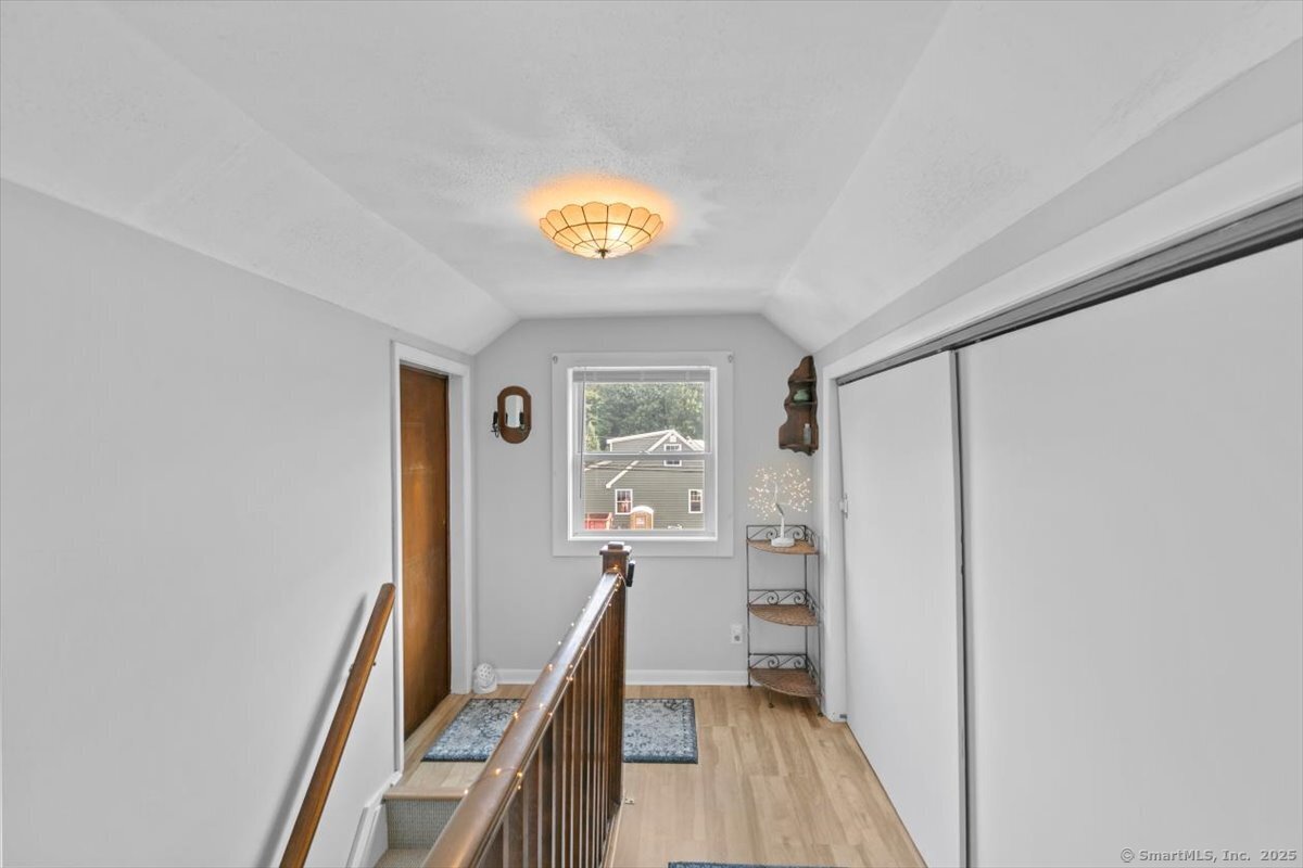 83 Underhill Road Milford, CT 06460 - Photo 23 of 40