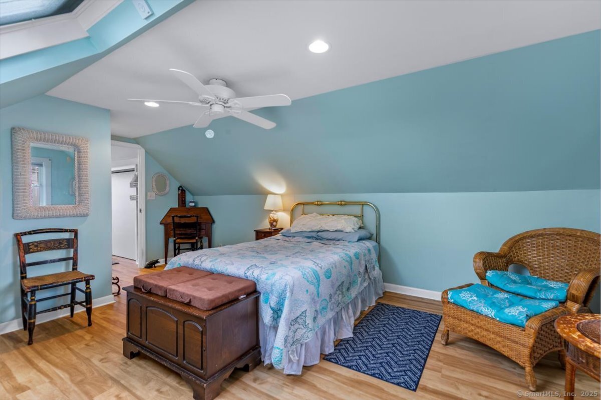 83 Underhill Road Milford, CT 06460 - Photo 25 of 40