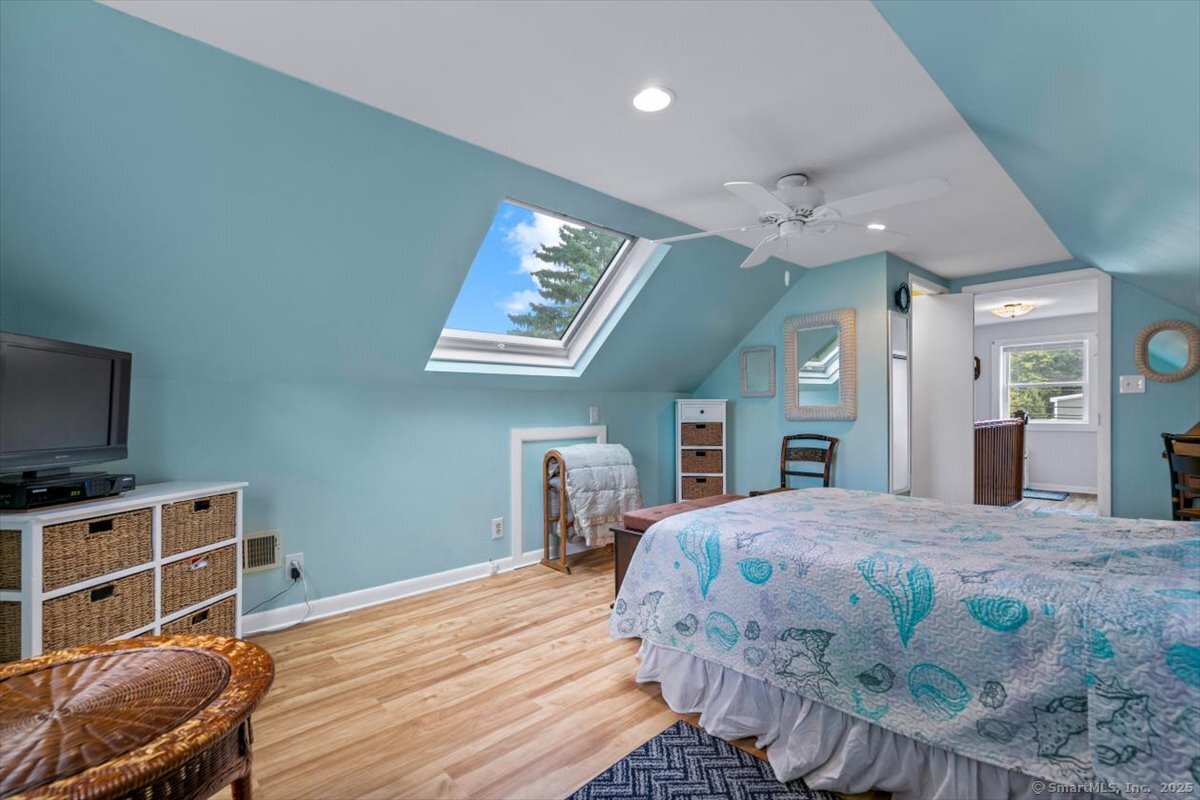 83 Underhill Road Milford, CT 06460 - Photo 28 of 40