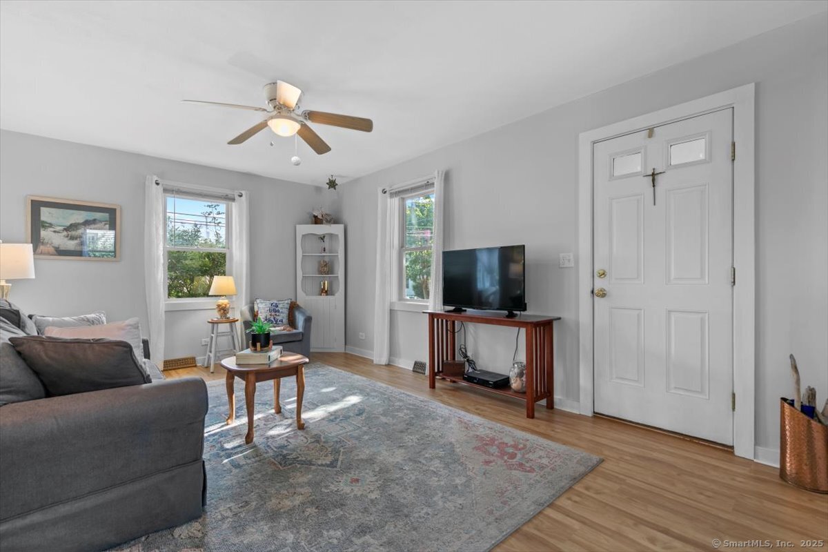 83 Underhill Road Milford, CT 06460 - Photo 6 of 40