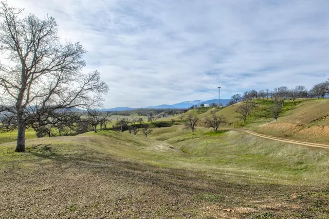 $537,000 | 3376 Co Road 308, Elk Creek, CA 95939