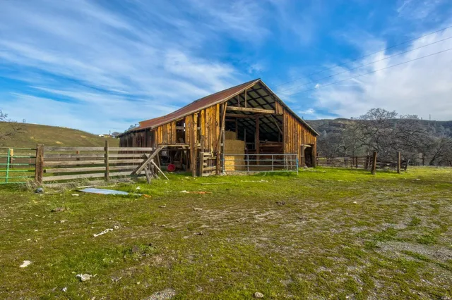 $537,000 | 3376 Co Road 308, Elk Creek, CA 95939