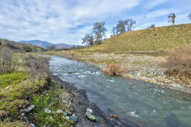 $537,000 | 3376 Co Road 308, Elk Creek, CA 95939