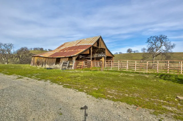 $537,000 | 3376 Co Road 308, Elk Creek, CA 95939