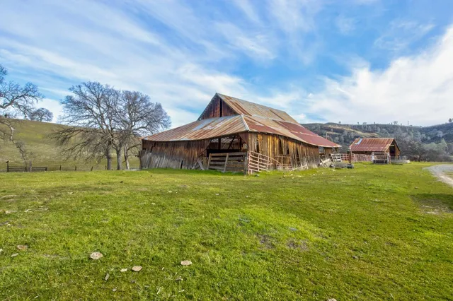 $537,000 | 3376 Co Road 308, Elk Creek, CA 95939