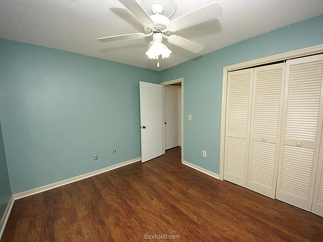 2067 Dogwood Road Charleston, SC 29414 - Photo 11 of 17 dog11