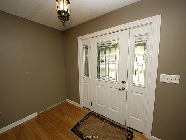 2067 Dogwood Road Charleston, SC 29414 - Photo 3 of 17 dog3