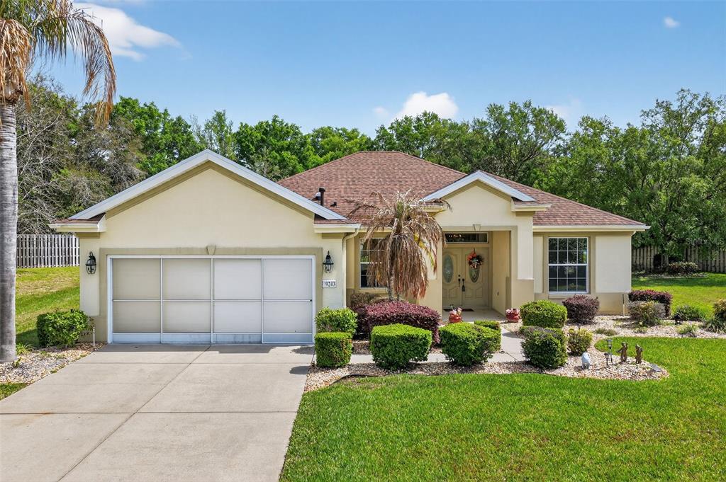 9243 Southeast 120th Loop Summerfield, FL 34491 - Photo 1 of 29