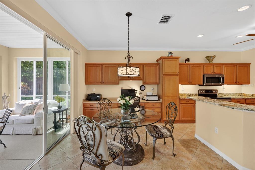 9243 Southeast 120th Loop Summerfield, FL 34491 - Photo 14 of 29