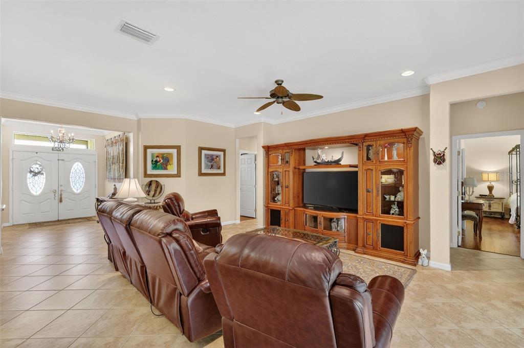 9243 Southeast 120th Loop Summerfield, FL 34491 - Photo 6 of 29